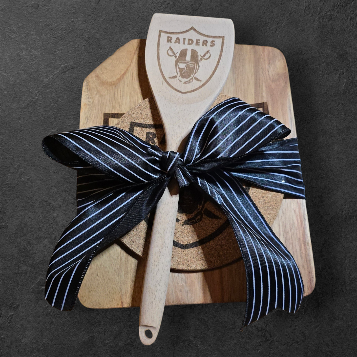 Raiders Match Set [Cutting Board, Trivet, & Spoon]