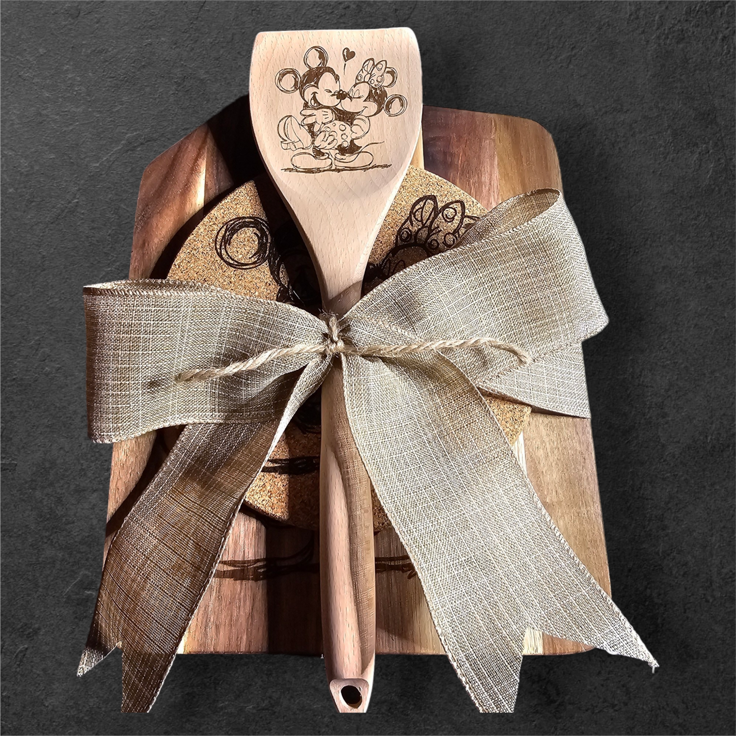 MM Hugging Match Set [Cutting Board, Trivet, & Spoon]