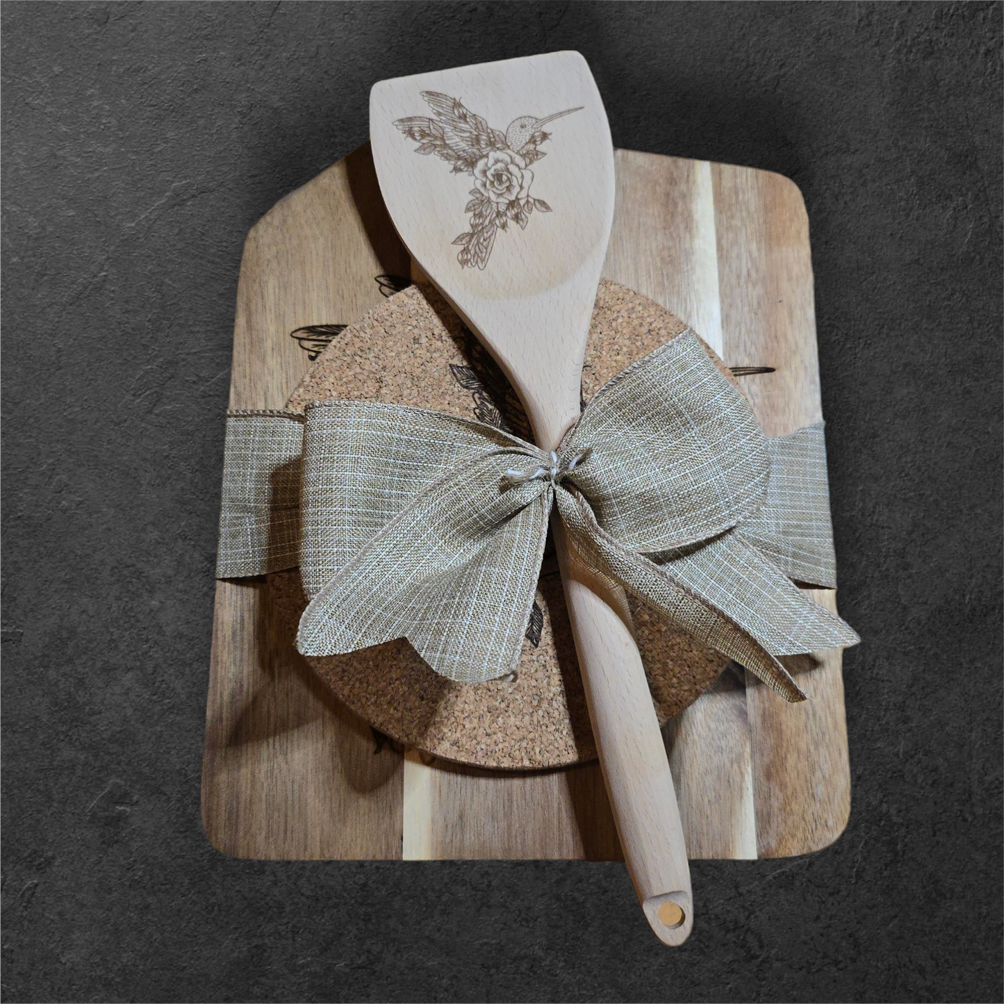 Humming Bird Match Set [Cutting Board, Trivet, & Spoon]