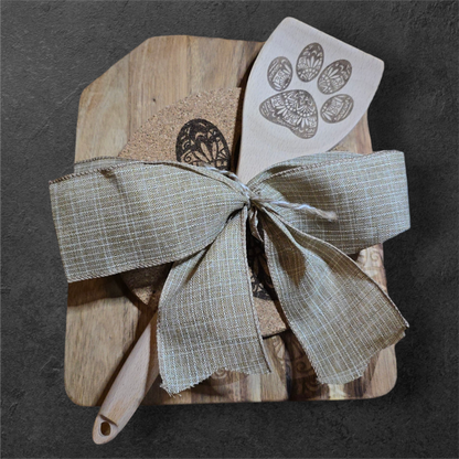 Paw Print Matching Set [Cutting Board, Trivet, & Spoon]