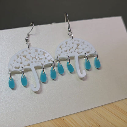 Umbrella w/Rain Drops [White Acrylic, Light Acrylic Rain Drops] Acrylic Earrings