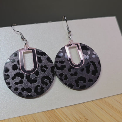 Boho Hoop [Half Black Cheetah Mirror / Pink Mirror Acrylic Inlay] Earrings